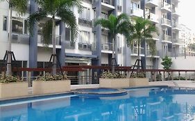 One Palm Tree Villas
